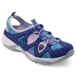 Earthen Walking Shoes