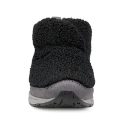Trippin Cozy Booties